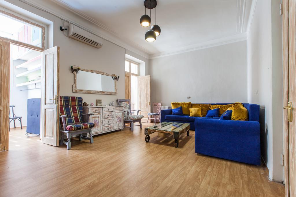 Sweet Home At Rustaveli Avenue Tbilisi Room photo