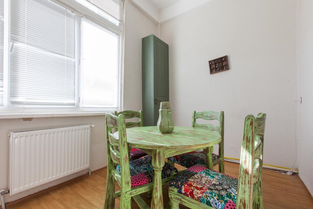 Sweet Home At Rustaveli Avenue Tbilisi Room photo